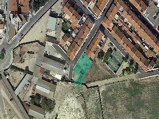 Solar en C/ Luis Cernuda 6