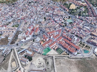Solar en C/ Luis Cernuda 8