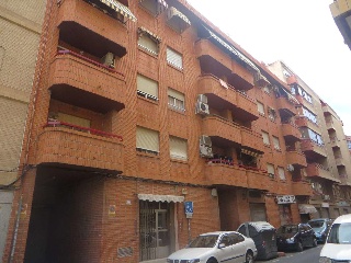 Vivienda y plaza de garaje en Crevillent (Alicante/Alacant) 2