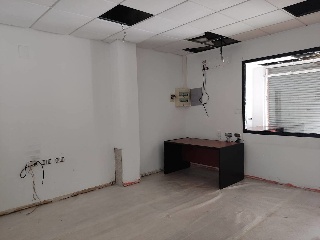 Local en Cerdanyola del Vallès - Barcelona - 23