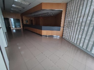 Local comercial en Torrelles de Foix - Barcelona - 16