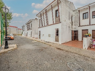 Promoción de viviendas adosadas en C/ Oreganos 45