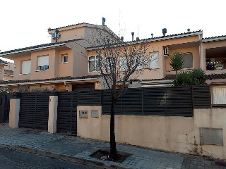 Chalet adosado en C/ Rosella 2