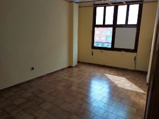 Piso en C/ Valencia, Petrer (Alicante) 11