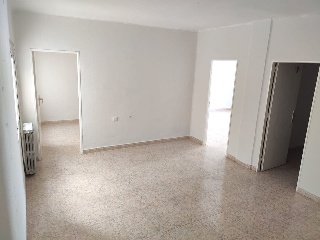 05772-0001 24