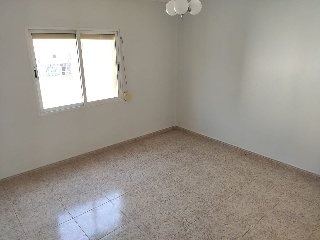 05772-0001 25