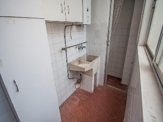 05775-0001 18