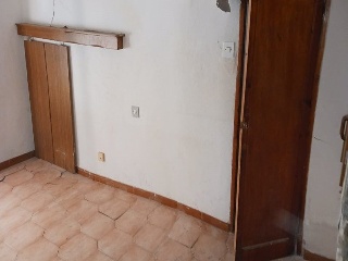 01169-0001 28