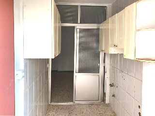 17228-0001 15