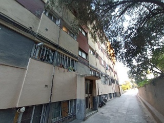 05738-0001 21
