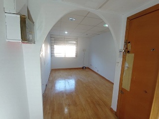 05738-0001 23