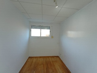 05738-0001 25