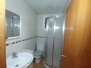 05738-0001 35