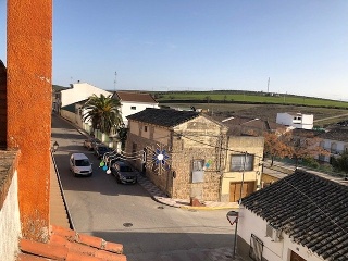 05990-0001 34