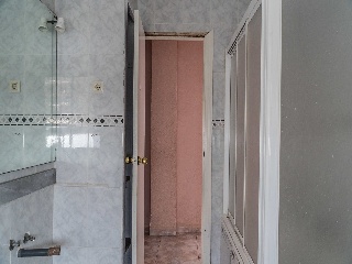 06022-0001 64