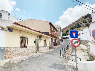 00361-0001 13