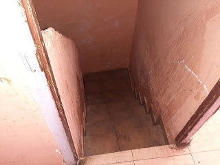 17166-0001 33