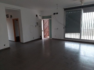 Inmueble situado en Montroy 32