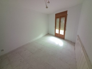 04979-0001 25