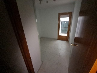 04979-0001 30