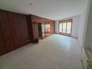 04979-0001 34