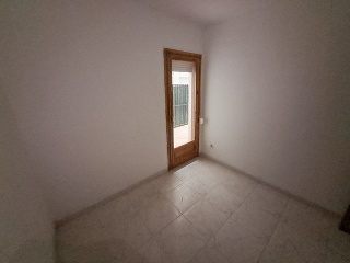 04979-0001 35