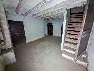 05037-0001 17