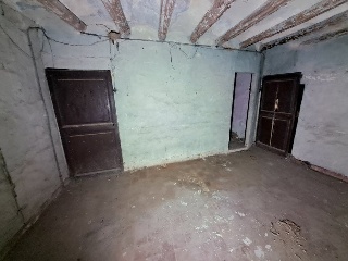 05037-0001 22
