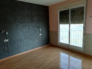 05780-0001 18