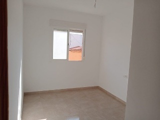 05796-0001 28