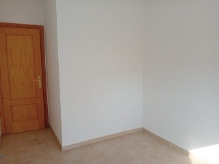 05796-0001 33