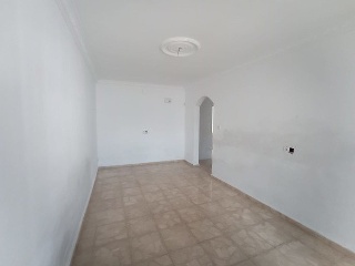 00273-0001 17