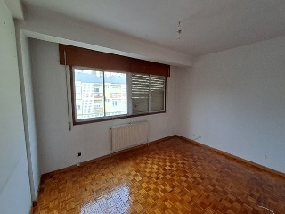 00277-0001 25