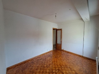 00277-0001 26