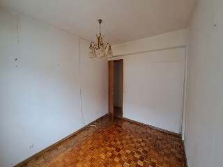 00277-0001 32