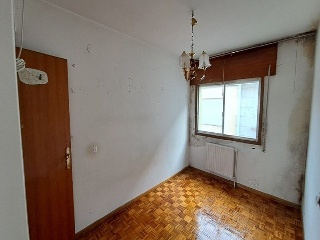 00277-0001 34