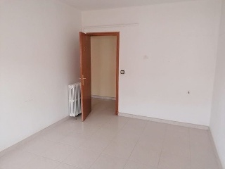 08257-0001 26
