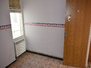 05183-0001 13