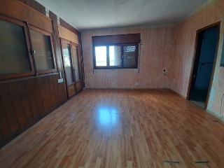 05146-0001 33