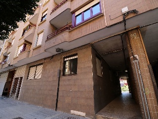 05177-0001 32