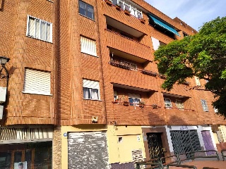 00966-0001 8