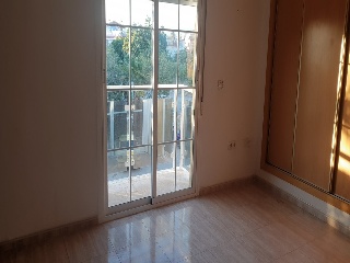 00676-0001 9