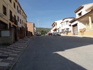 00709-0001 10