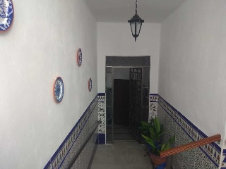 16745-0001 10