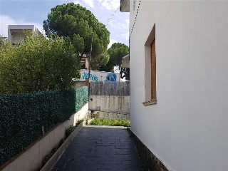 16768-0001 38