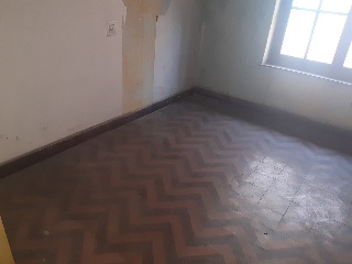 00935-0001 12