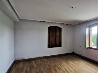 00644-0001 18