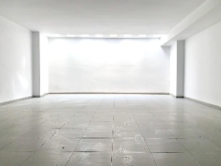 00425-0001 28