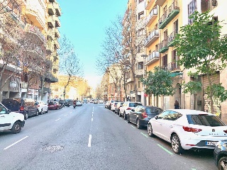 00425-0001 33