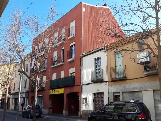 00427-0001 5
